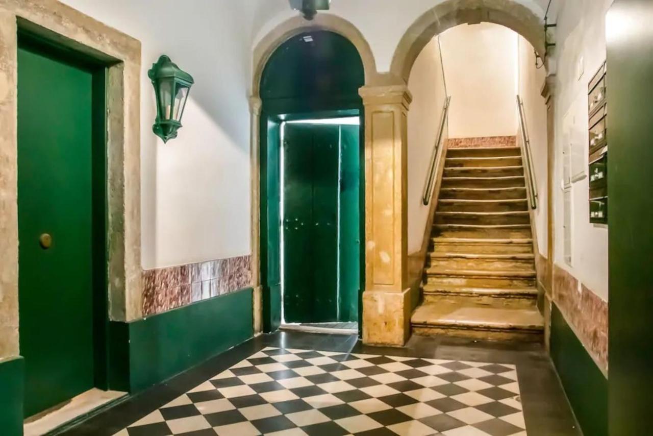 ליסבון Home4U - Secret Studio In City Center מראה חיצוני תמונה